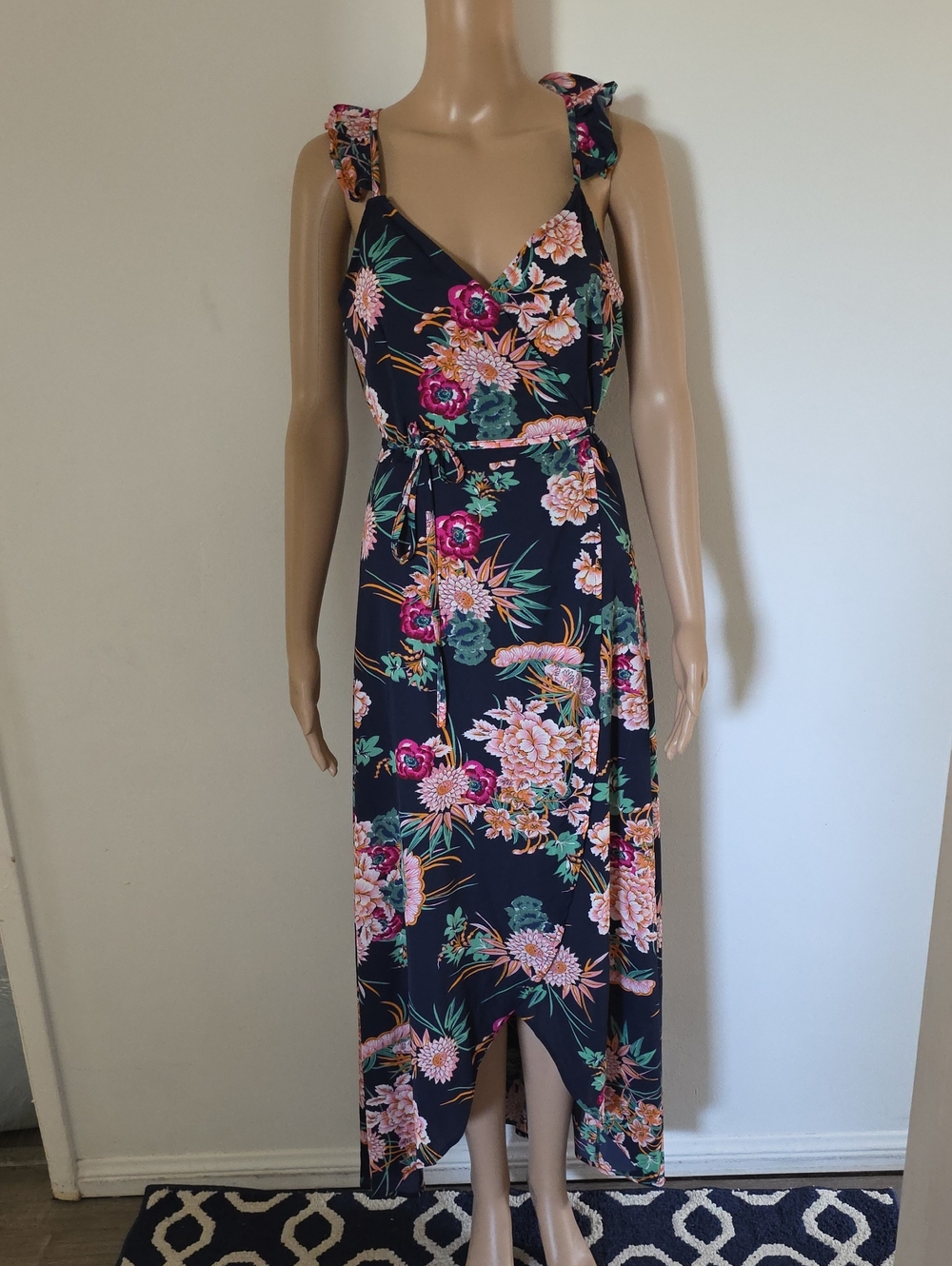 Pink Lily Wrap Dress Size Small